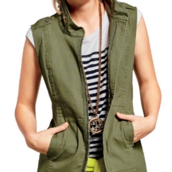 CAbi Explorer Vest Jacket NWOT - Picture 8 of 9